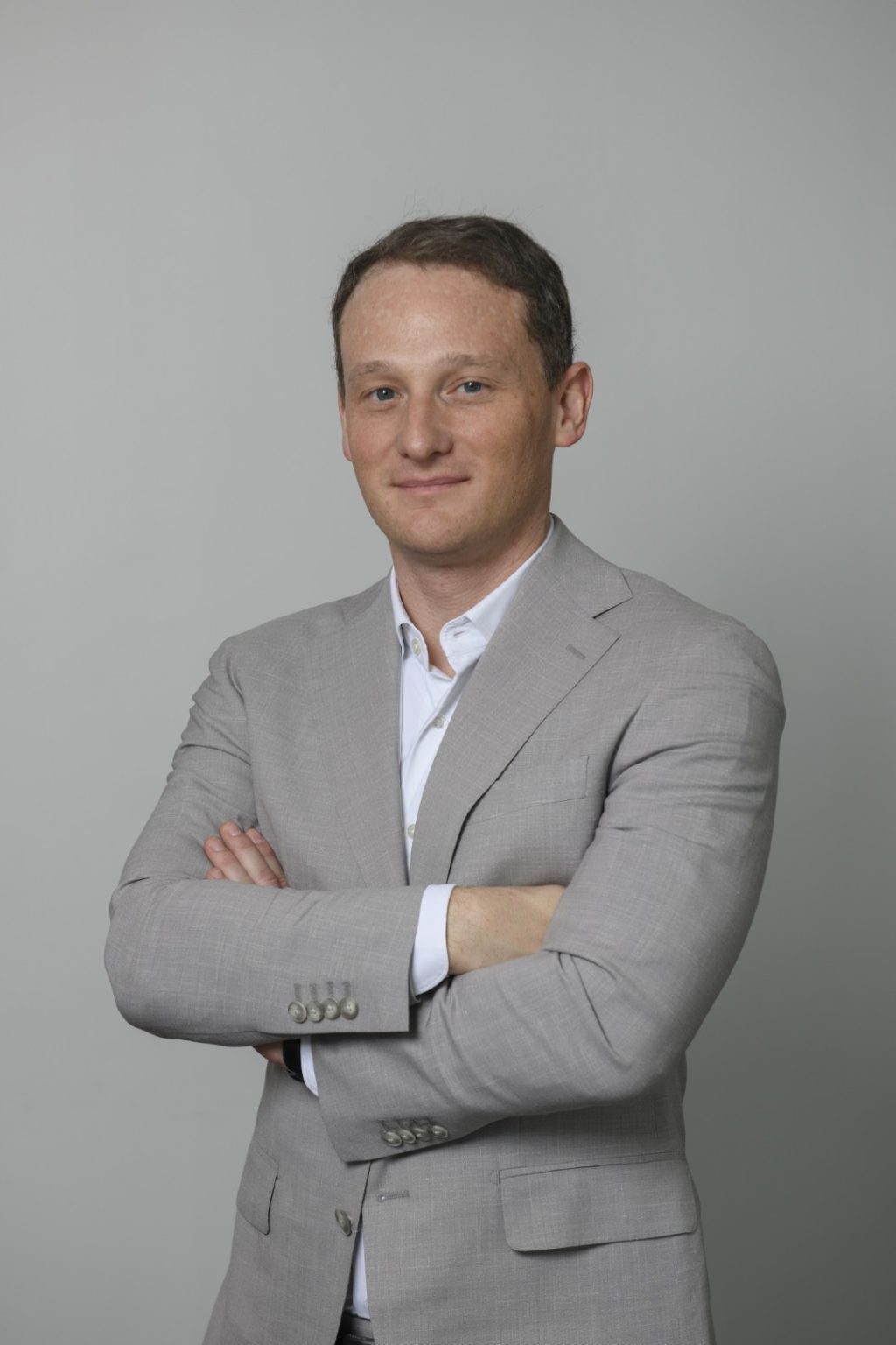 Portrait of Robert Schuchna