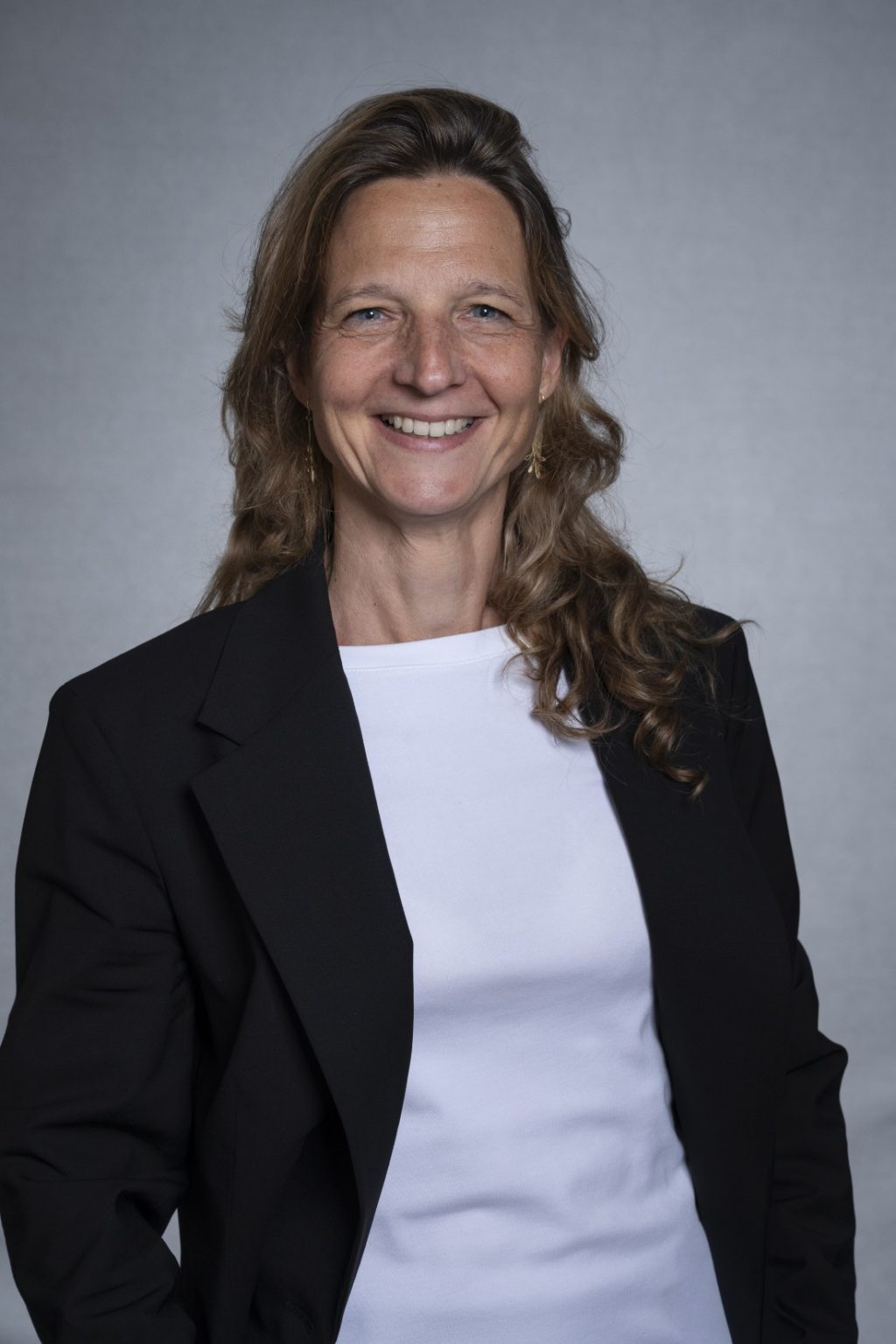 Portrait of Isabelle Hoepfner-Léger